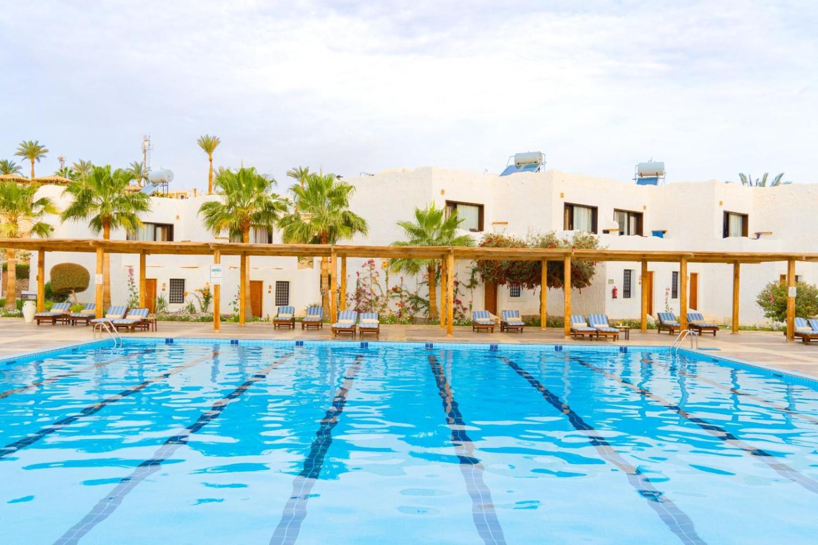 Sharm Club Beach Resort Buitenkant foto